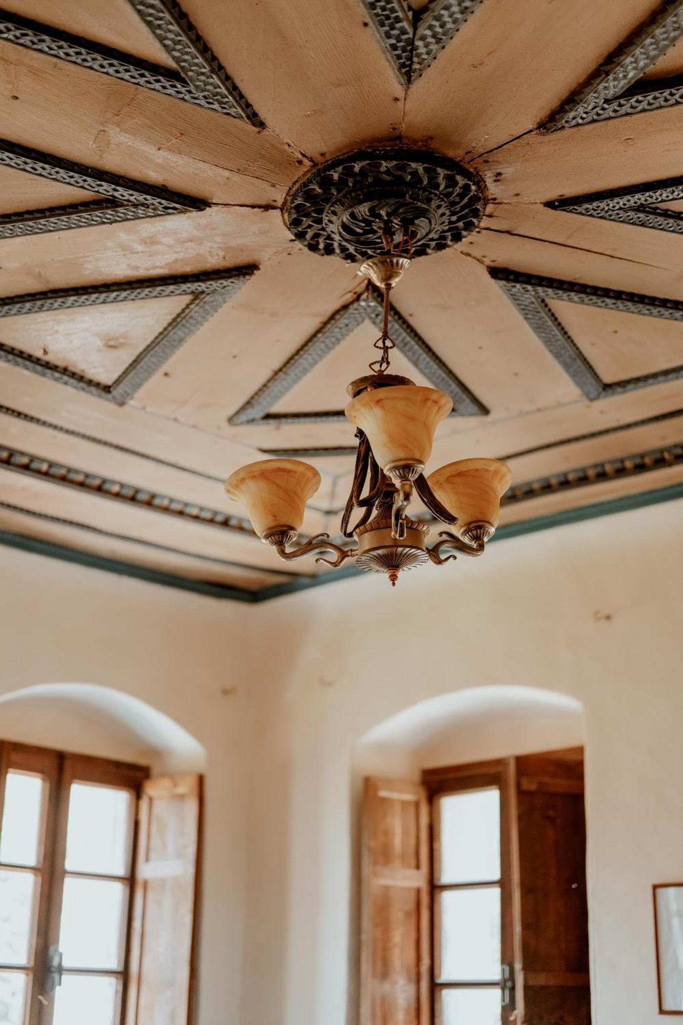Berat Backpackers Hostel Екстериор снимка