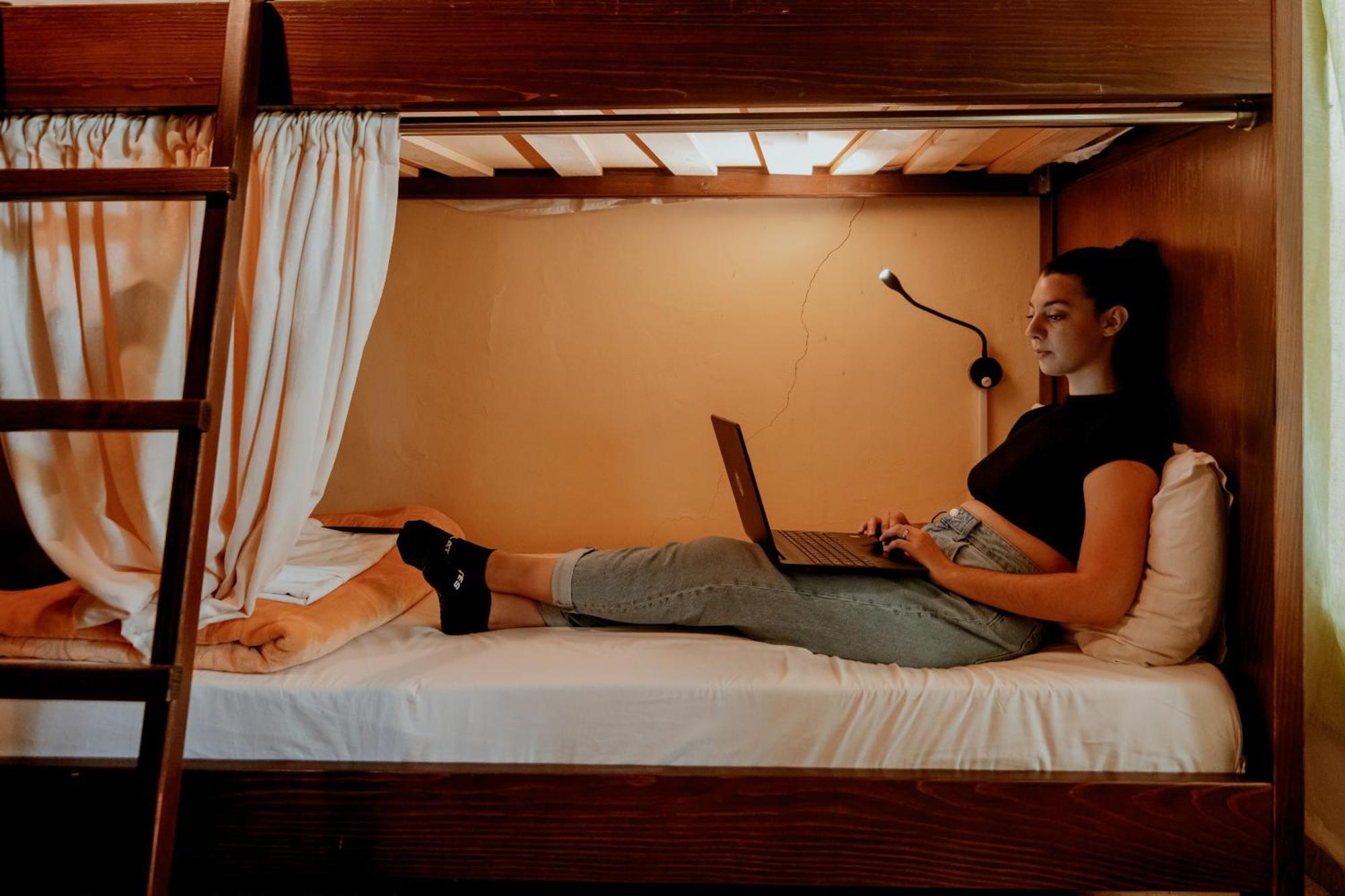 Berat Backpackers Hostel Екстериор снимка