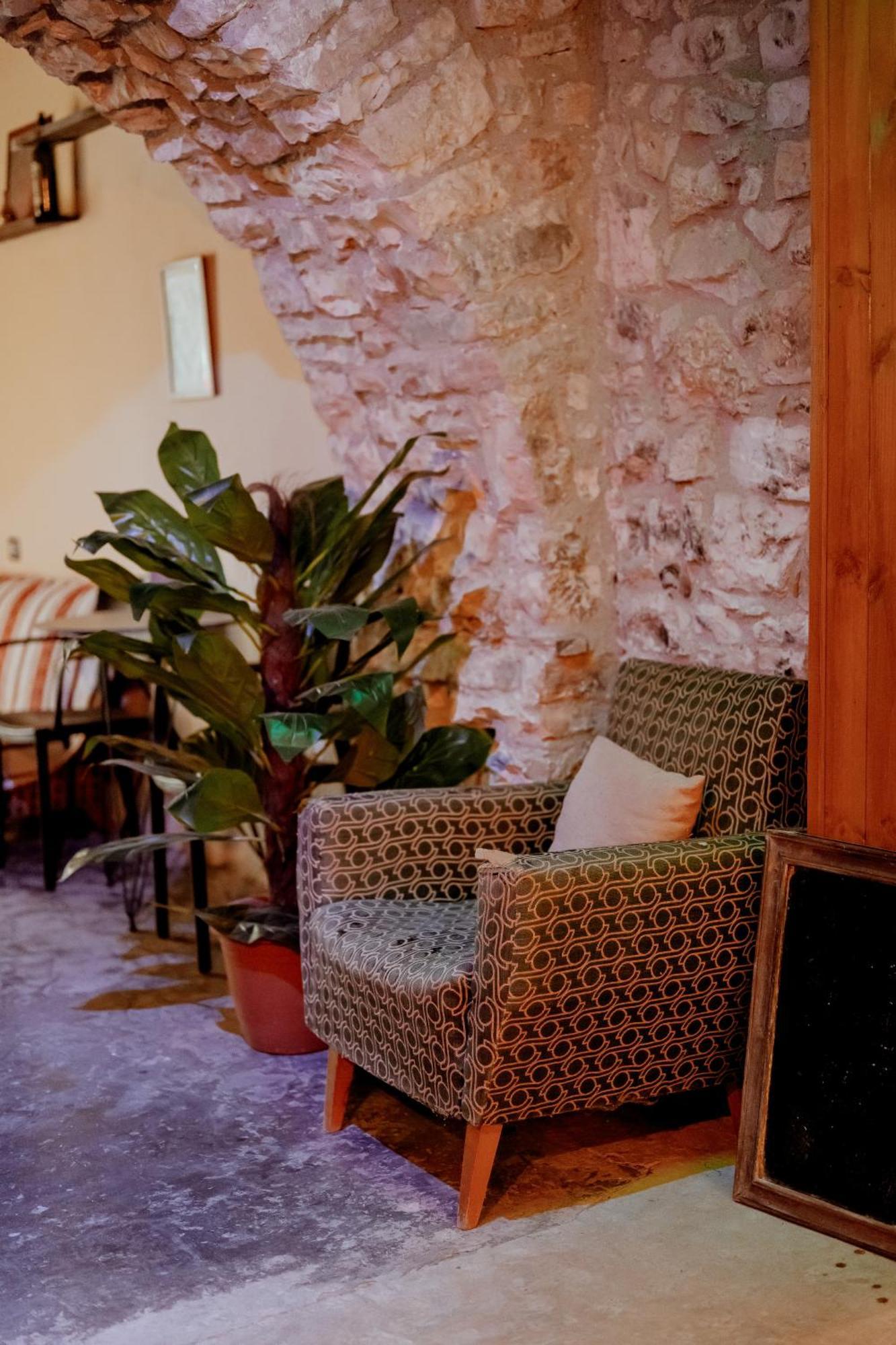 Berat Backpackers Hostel Екстериор снимка