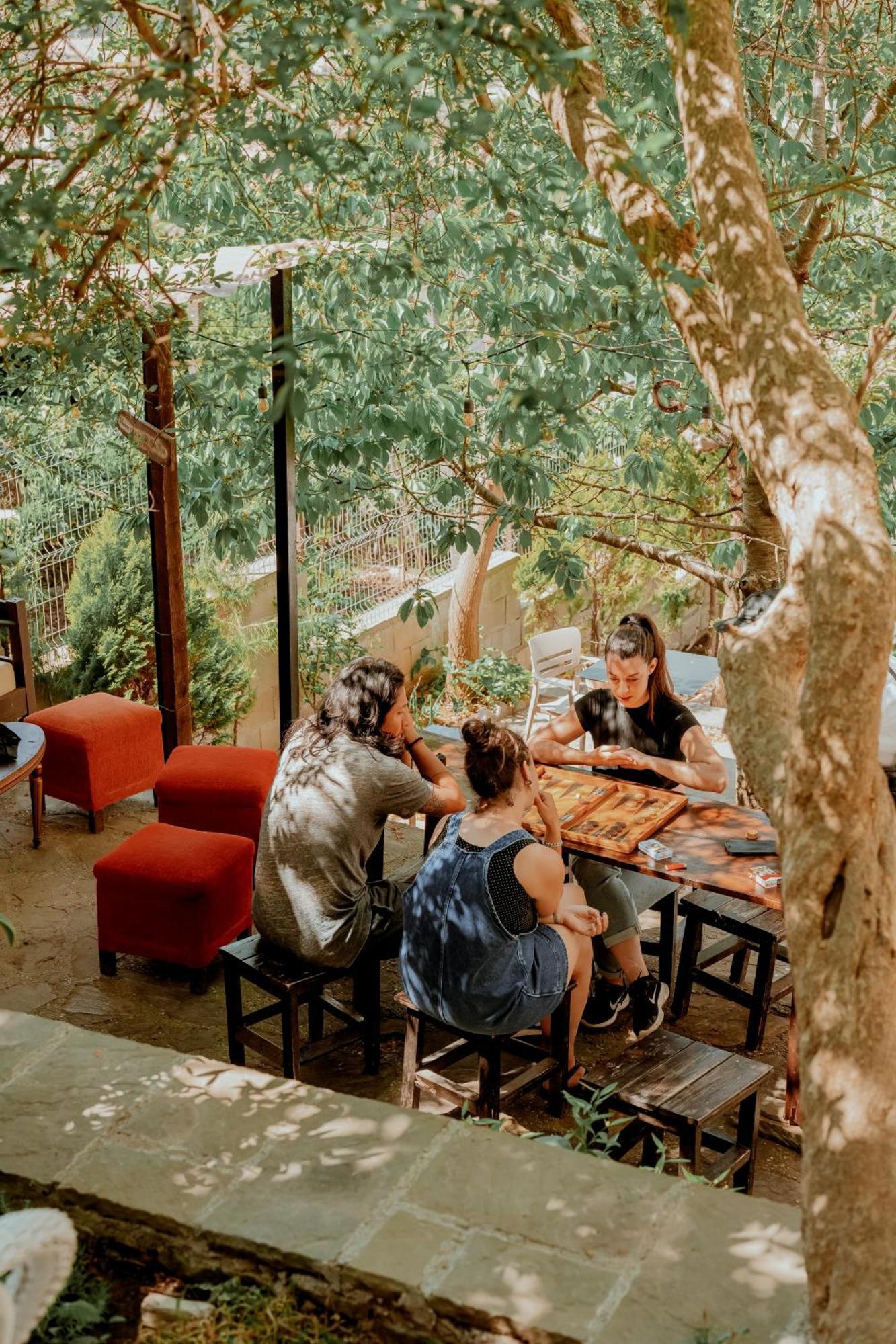 Berat Backpackers Hostel Екстериор снимка